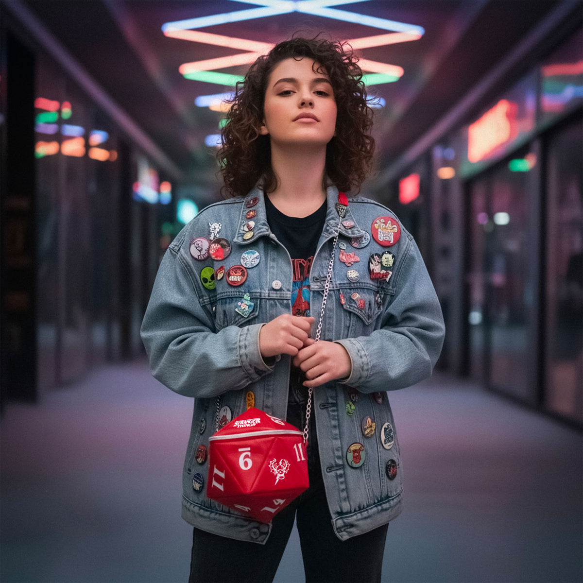 Produktbild Stranger Things - D20 Würfel Handtasche