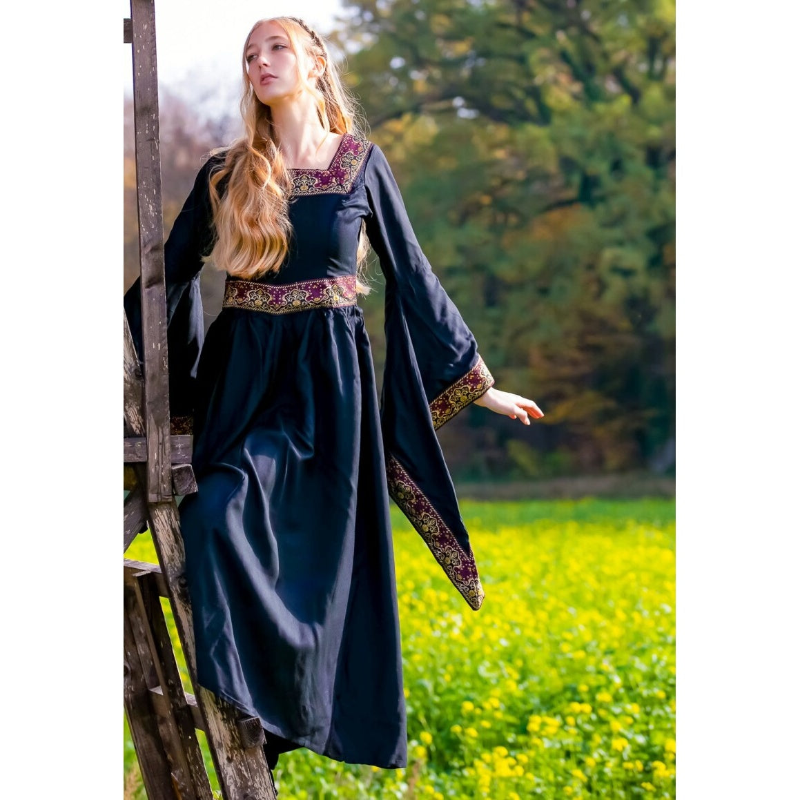 Produktbild Mittelalter Kleid Katharina schwarz