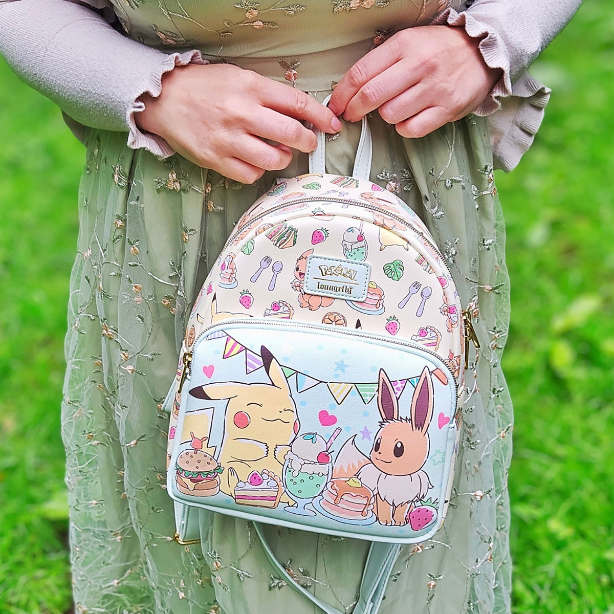 Produktbild Pokemon - Pikachu und Evoli Food Collection Mini Rucksack