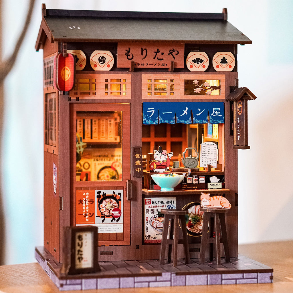 Produktbild CuteBee - Morita-Ya Miniaturhaus Book Nook Modell Bausatz
