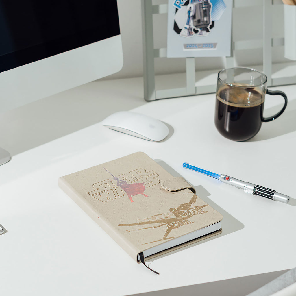 Produktbild Star Wars - Luke Skywalker Notizbuch mit Lichtschwert Stift