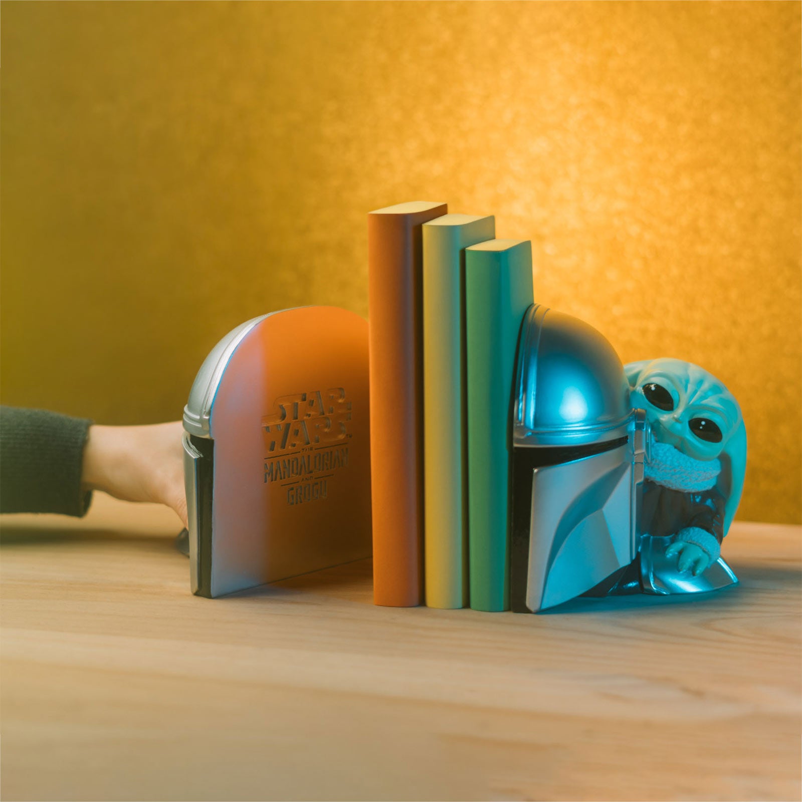 Produktbild Grogu und Mandalorianer Buchstützen - Star Wars The Mandalorian