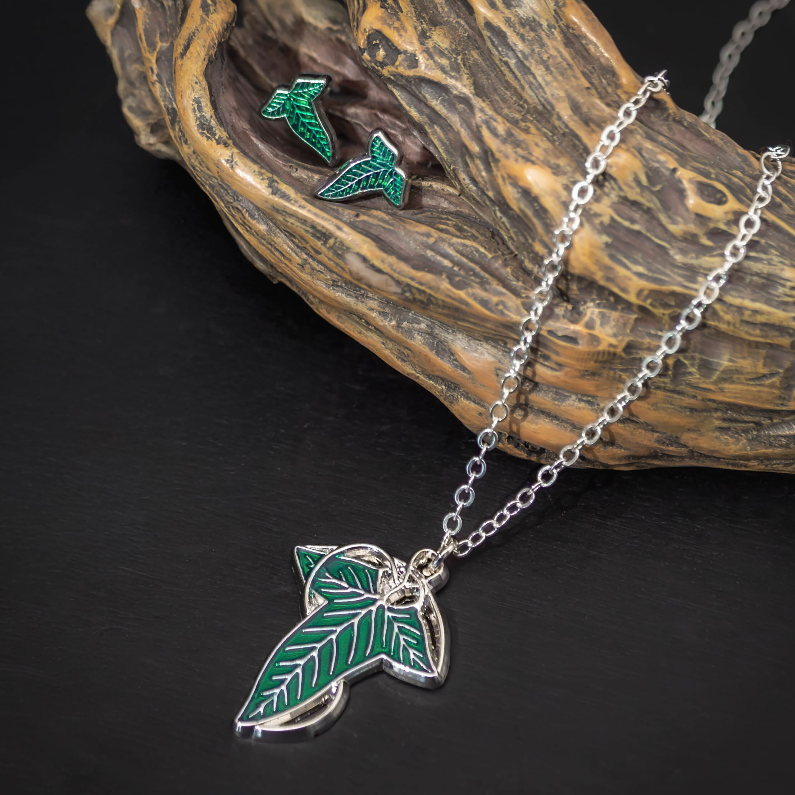 Produktbild Der Herr der Ringe - Blattbrosche Schmuckset in Geschenkbox