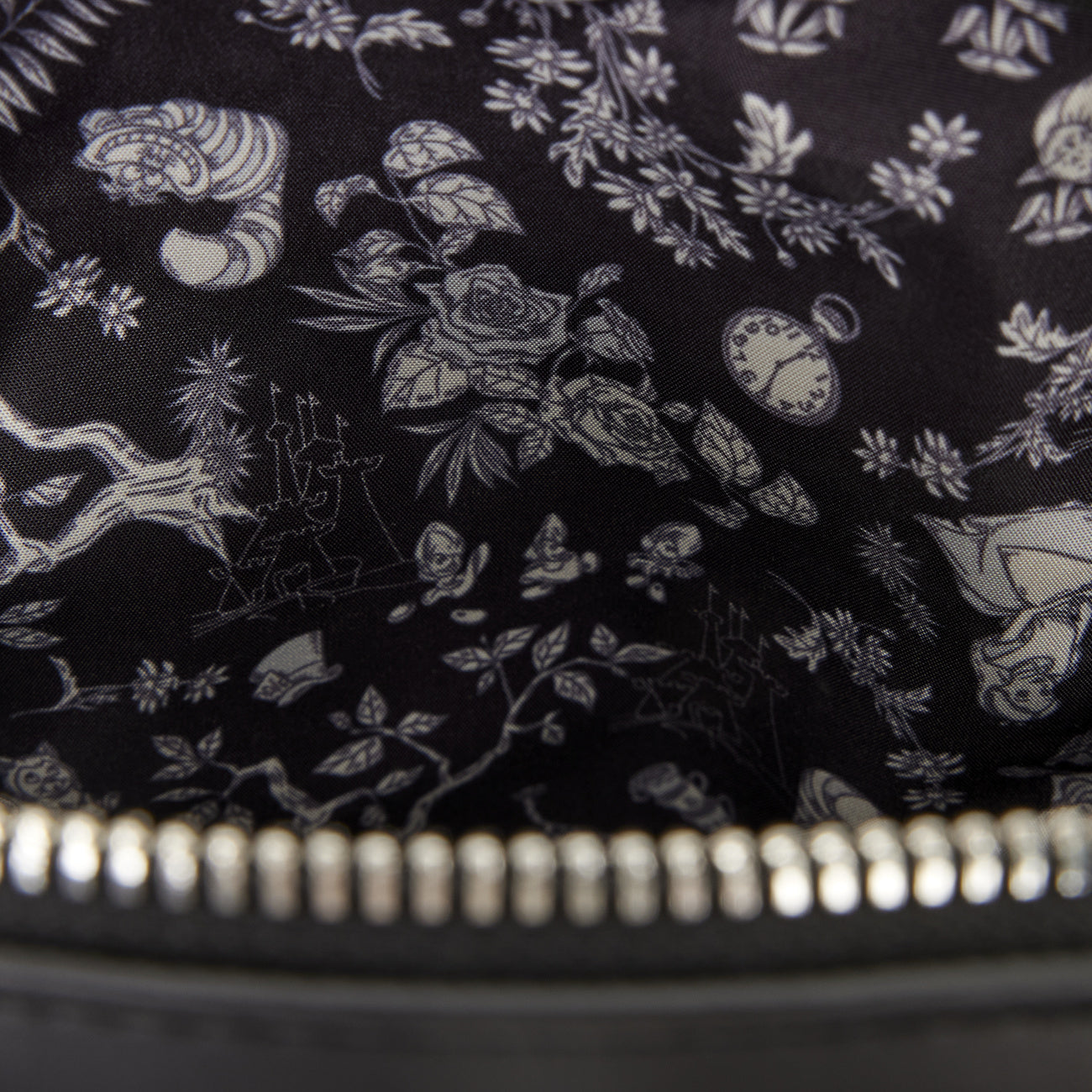 Produktbild Alice im Wunderland - Floral Crossbody Tasche mit Geldbörse