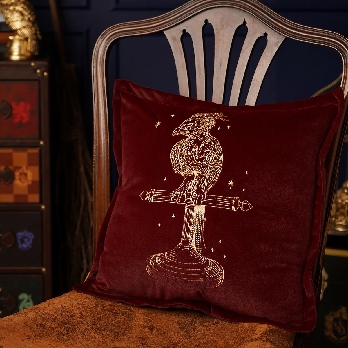 Produktbild Harry Potter - Alumni Fawkes Kissen