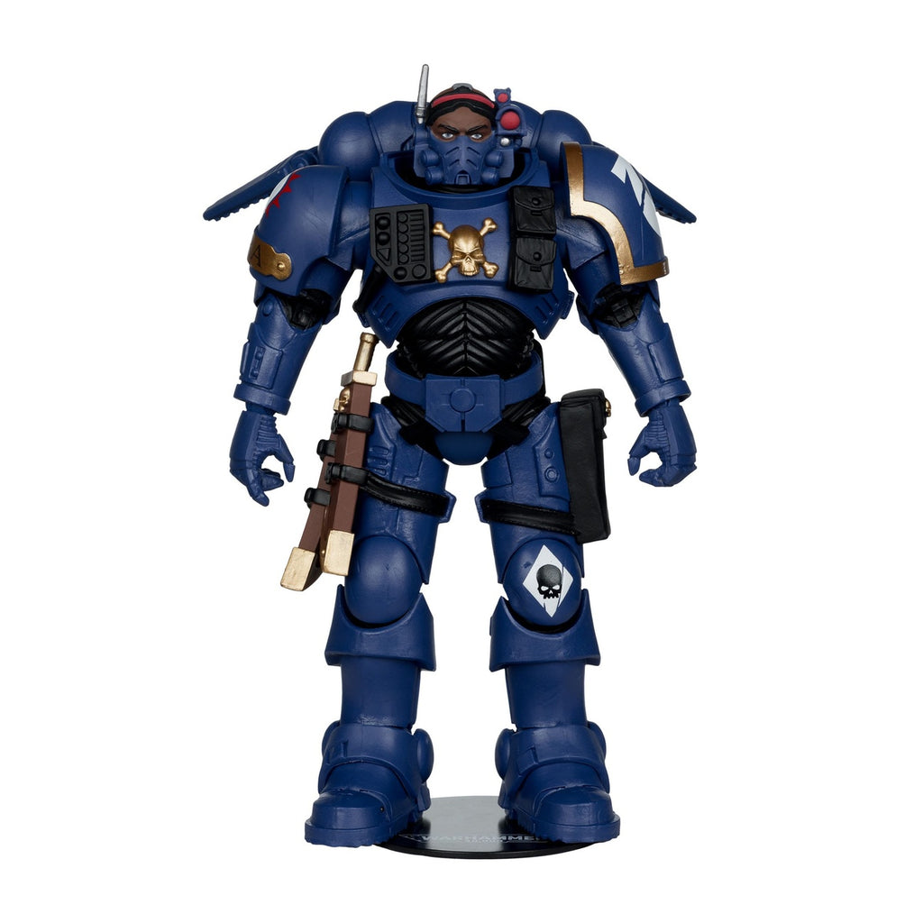 Produktbild Warhammer 40k - Lieutenant in Phobos Armor (Ultramarines) Actionfigur 18cm
