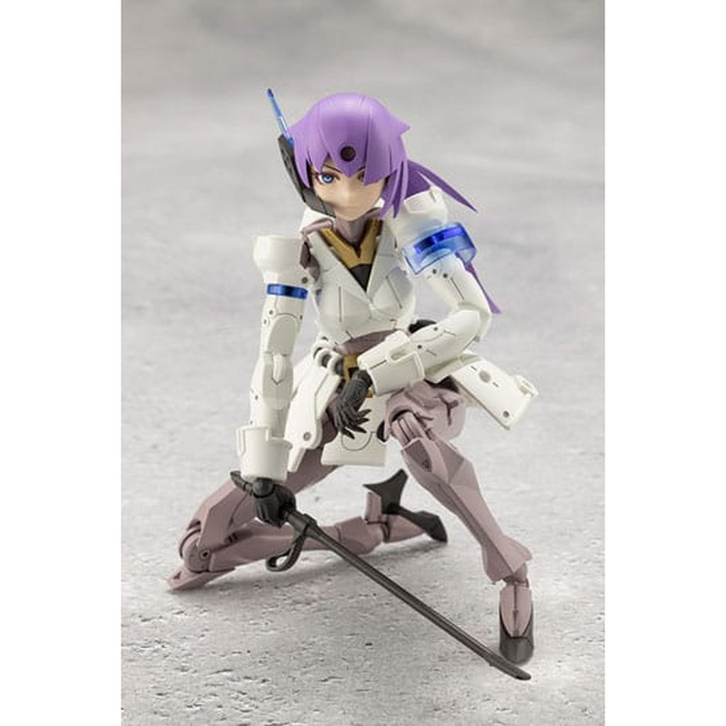 Product image Megalomaria Unlimited Universe – Vanguard Leader Model Kit Figure