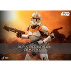 Produktbild Star Wars: The Clone - 212th Attack Battalion Clone Trooper Actionfigur 1:6