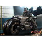 Produktbild The Flash - Batman & Batcycle Masterpiece Actionfiguren Set 1:6