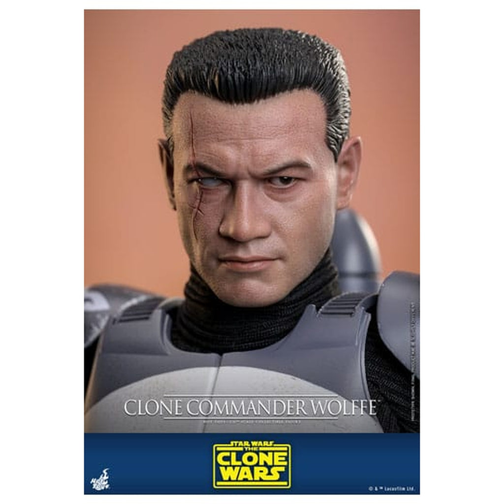 Produktbild Star Wars: The Clone Wars - Clone Commander Wolffe Actionfigur 1:6