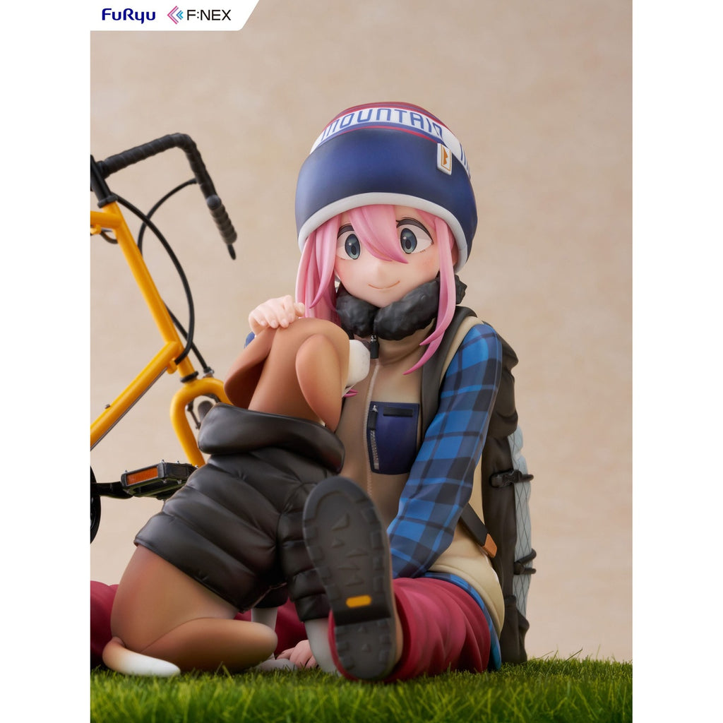 Produktbild Laid Back Camp F:NEX PVC Statue 1/7 Nadeshiko Kagamihara 13 cm