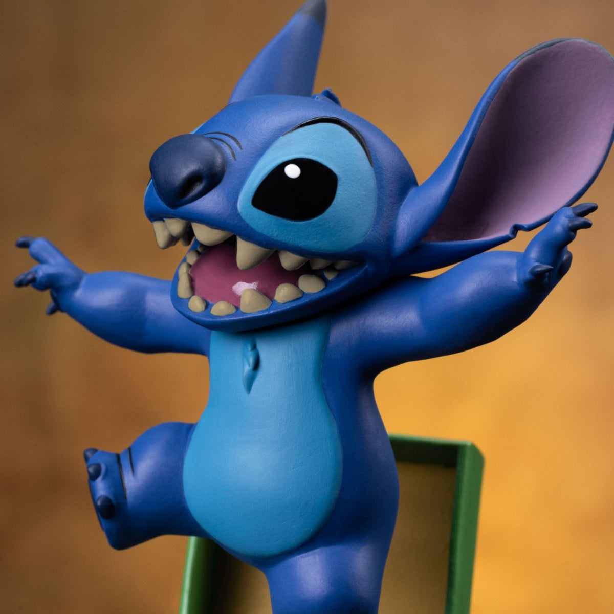 Produktbild Lilo & Stitch Art Scale Statue 1/10 Stitch 17 cm