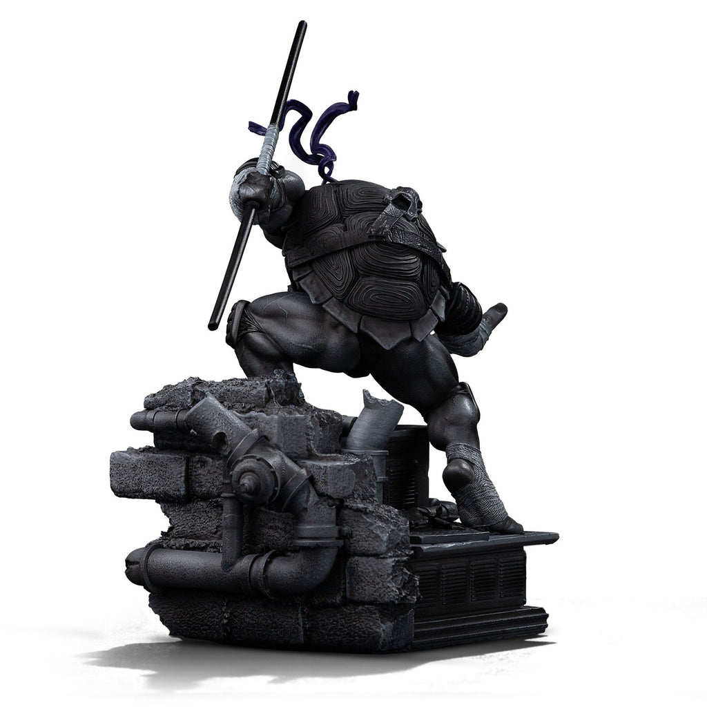 Produktbild Teenage Mutant Ninja Turtles Art Scale Statue 1/10 Donatello Black and White Variant 26 cm heo exclusive