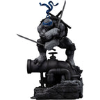 Produktbild Teenage Mutant Ninja Turtles Art Scale Statue 1/10 Leonardo Black and White Variant 26 cm heo exclusive