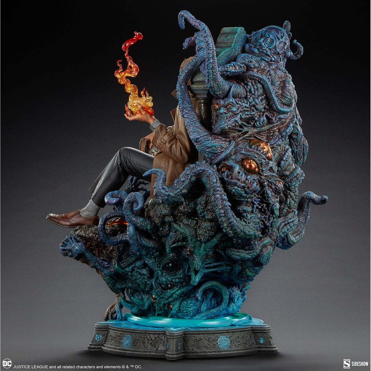 Produktbild DC Comics Premium Format Statue John Constantine: Just Another Exorcism Hangover 53 cm