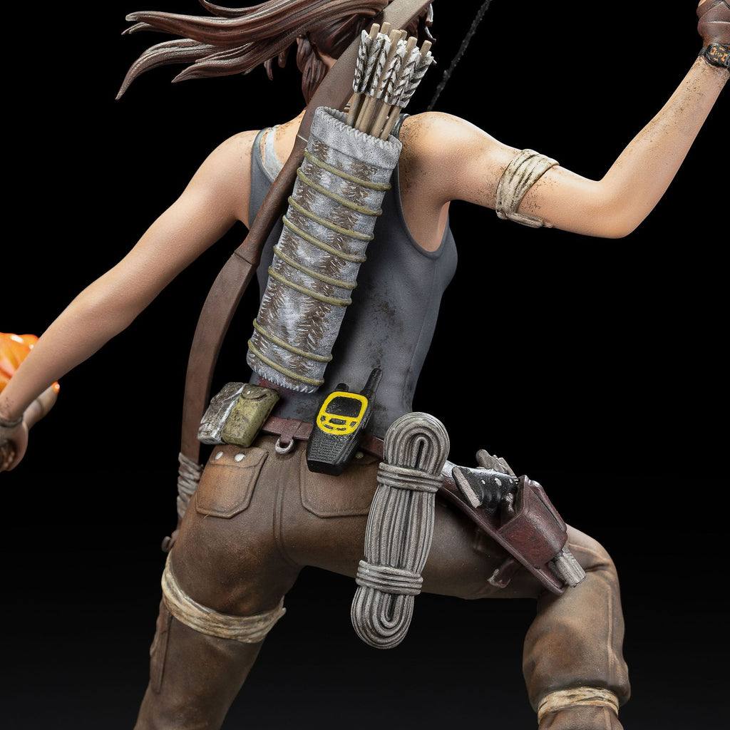 Produktbild Tomb Raider PVC Statue Lara Croft Survivor Era 33 cm
