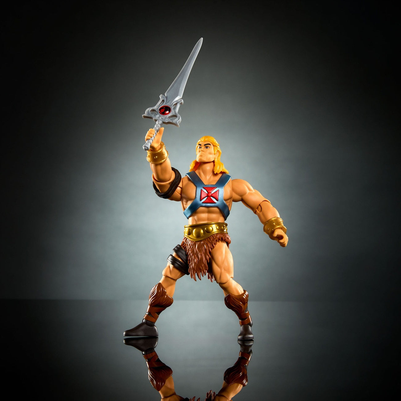 Produktbild Masters of the Universe x ThunderCats Actionfigur He-Man 14 cm