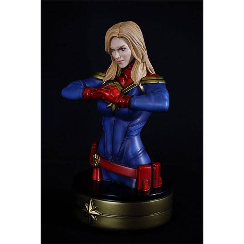 Produktbild Captain Marvel Büste Captain Marvel 20 cm