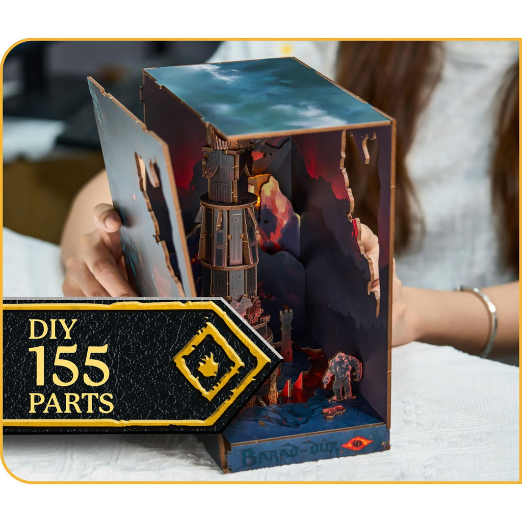 Produktbild Der Herr der Ringe Tiny Adventures Book Nook Mini-Diorama Barad-Dûr 23 cm