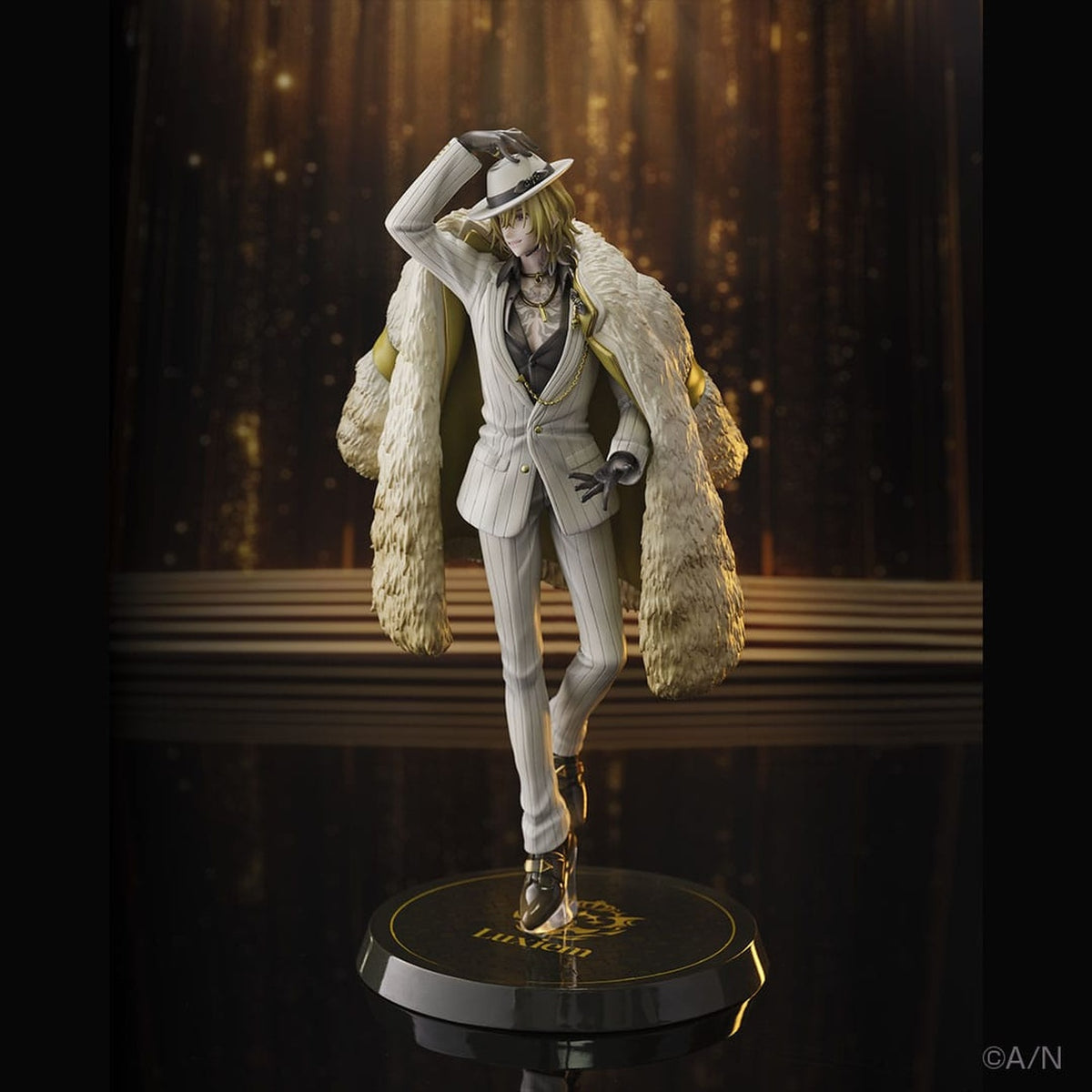 Produktbild Nijisanji PVC Statue 1/7 Luca Kaneshiro 30 cm