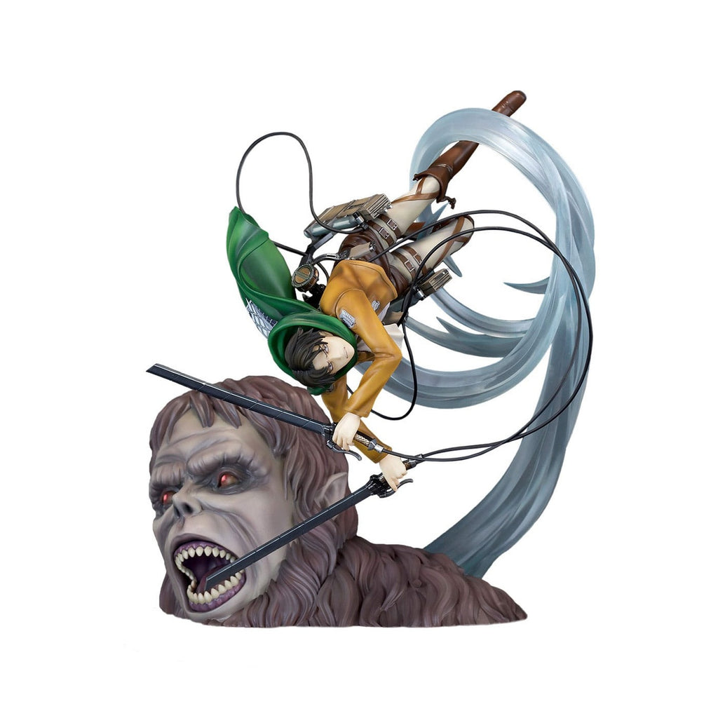 Attack on Titan PVC Statue 1/7 Levi vs Beast Titan Ver. 28 cm
