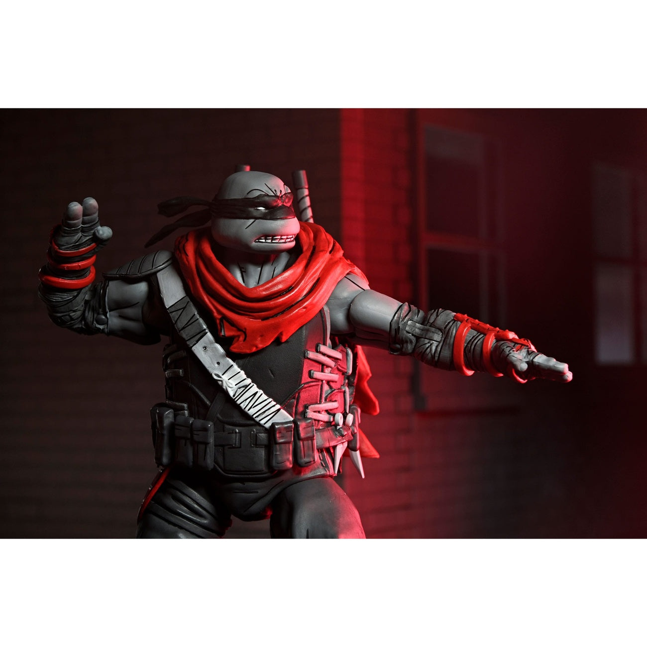Produktbild Teenage Mutant Ninja Turtles (The Last Ronin The Lost Years) Actionfigur Leonardo Nightwatcher 18 cm