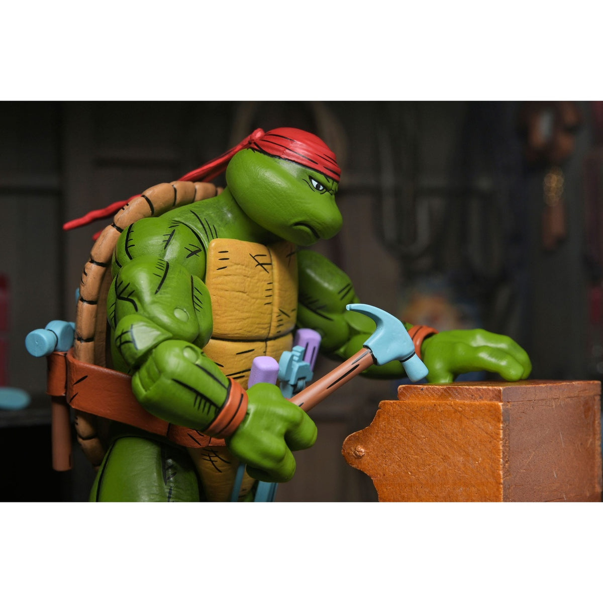 Produktbild Teenage Mutant Ninja Turtles Actionfigur Handyman Donatello 18 cm