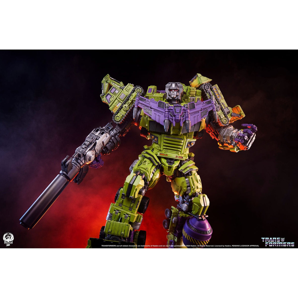 Produktbild Transformers Museum Scale Statue Devastator 114 cm