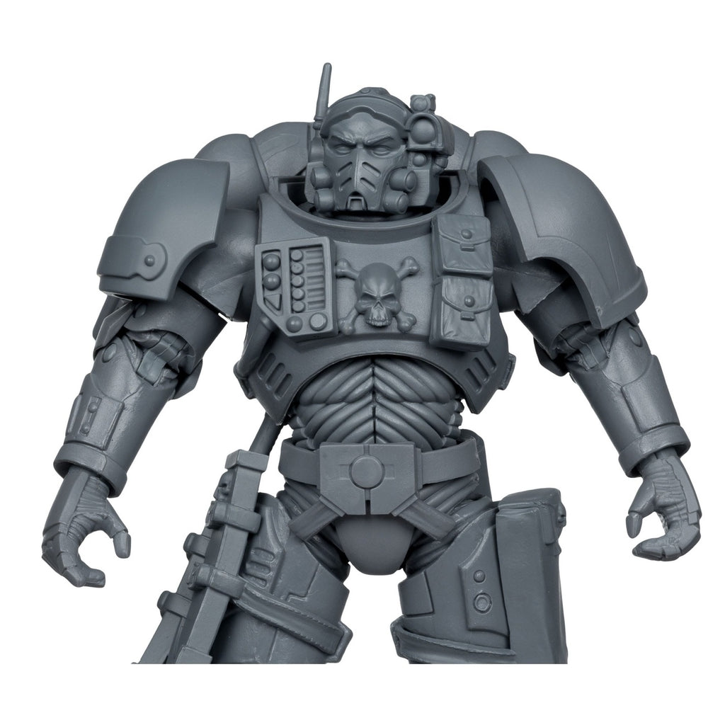 Produktbild Warhammer 40,000 Actionfigur Lieutenant in Phobos Armor (Ultramarines) (Artist Proof) 18 cm
