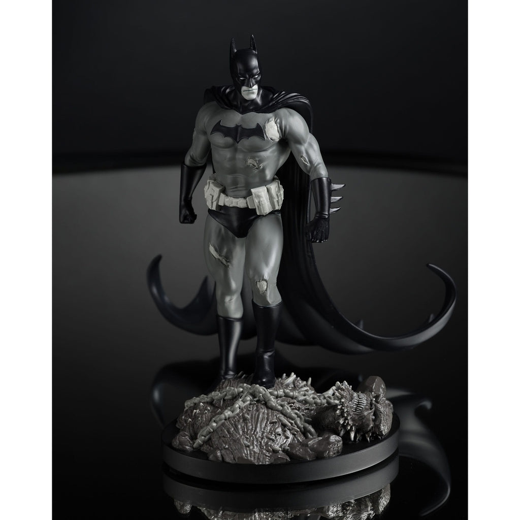 Produktbild DC Direct Statue 1/10 Batman by Bjorn Barends (Black White) 18 cm