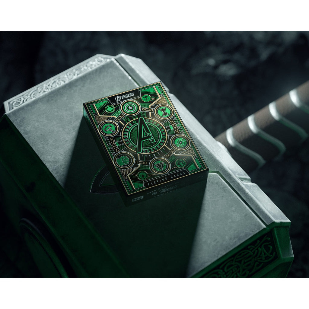 Produktbild Avengers - The Infinity Saga Spielkarten Green Version