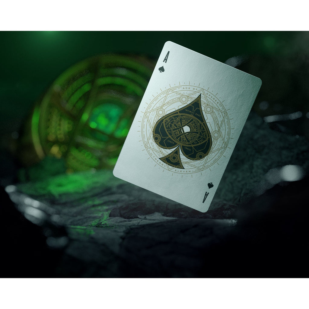 Produktbild Avengers - The Infinity Saga Spielkarten Green Version