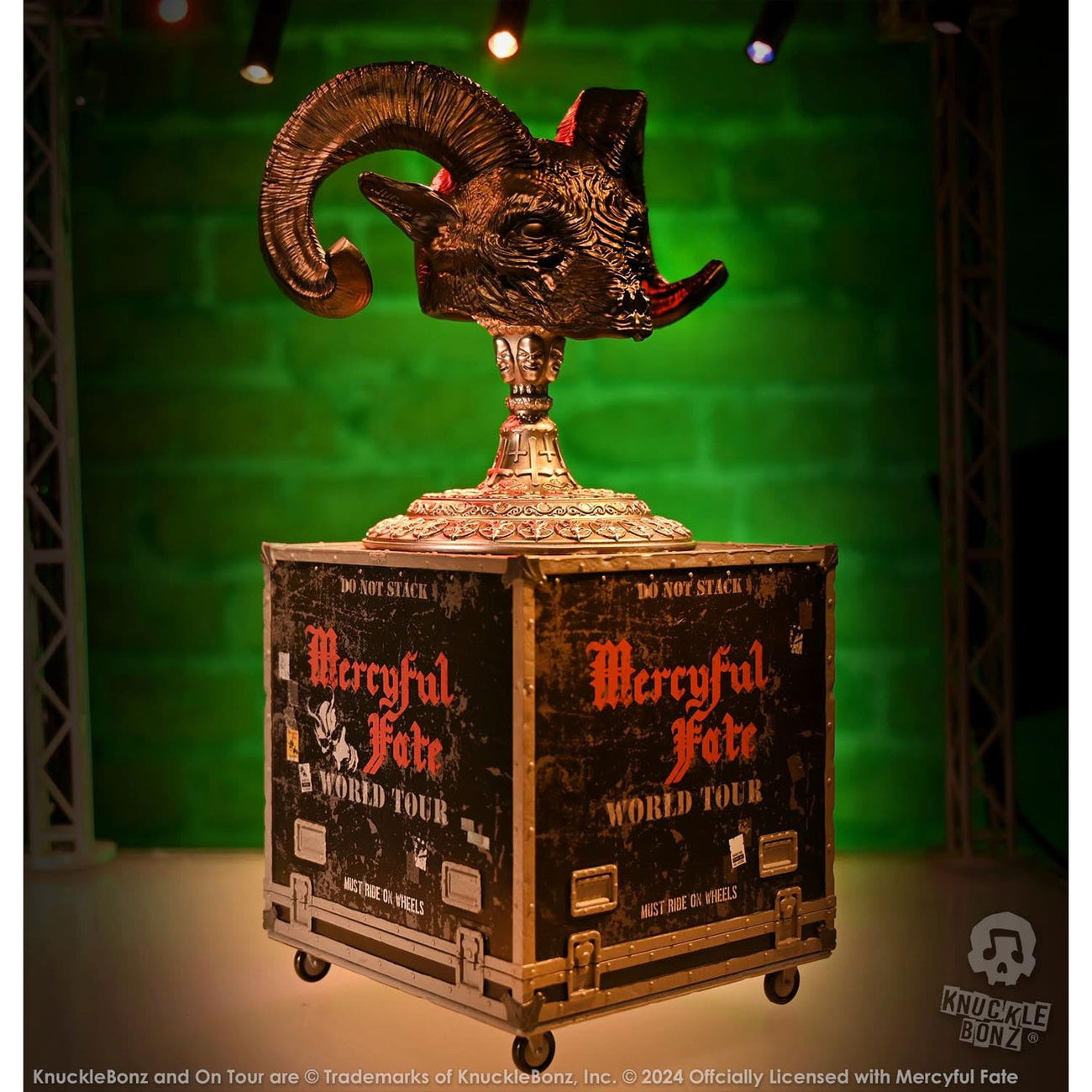 Produktbild Mercyful Fate Rock Ikonz On Tour Road Case Statue & Stage Mask Set World Tour