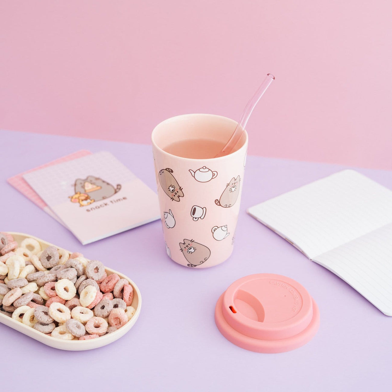 Produktbild Pusheen Keramikbecher mit Deckel 400 ml