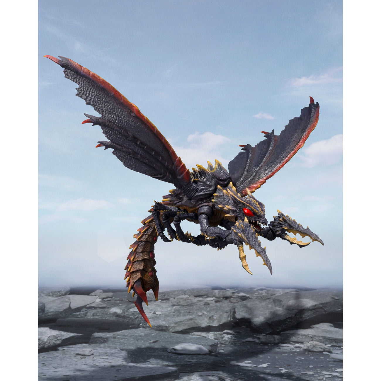 Produktbild Godzilla S.H. Monster Arts Actionfigur Megaguirus Evolution