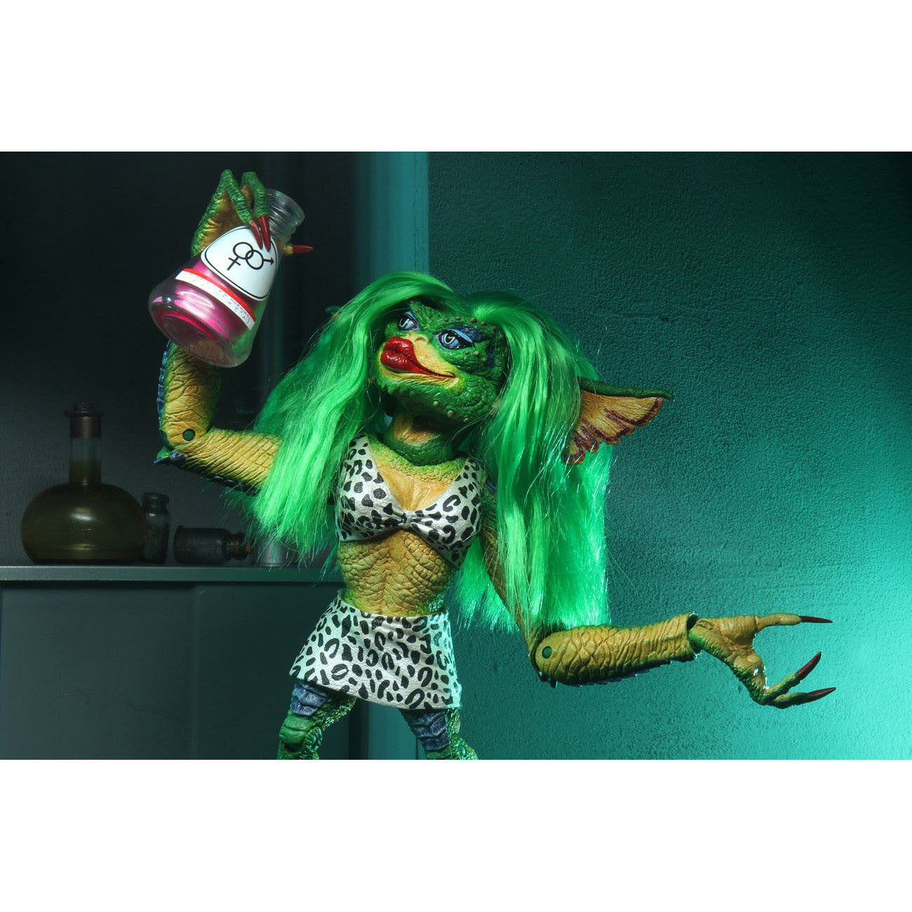 Produktbild Gremlins 2 Ultimate Actionfigur Greta 15 cm