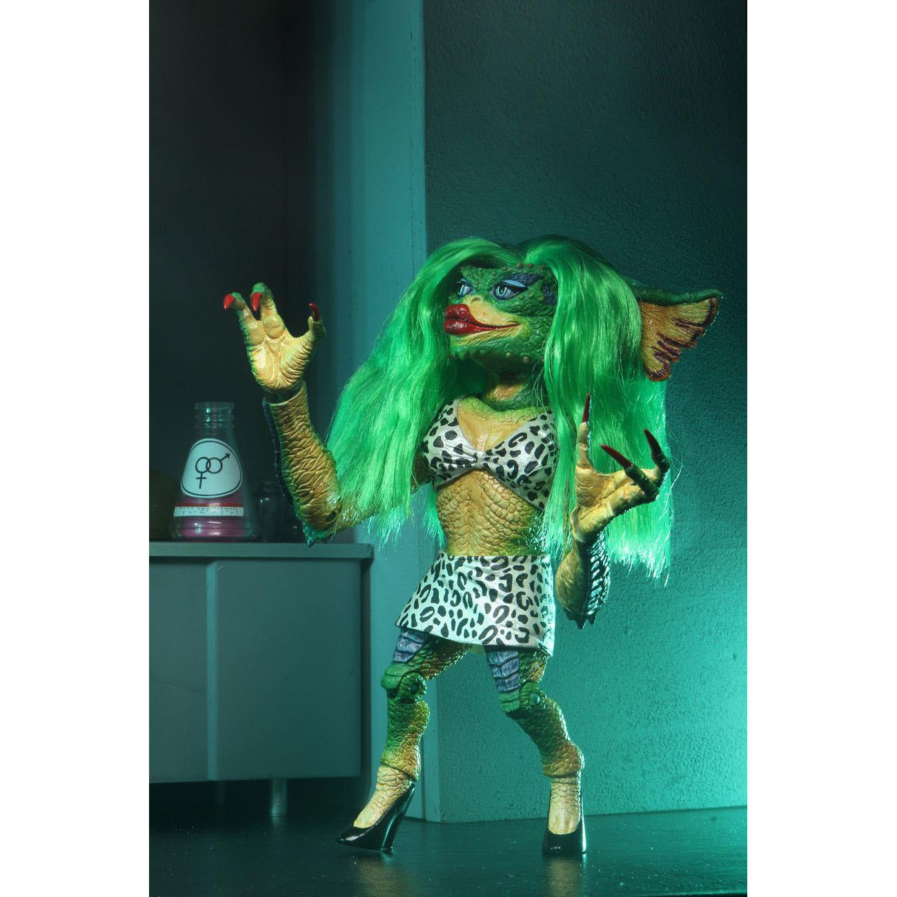 Produktbild Gremlins 2 Ultimate Actionfigur Greta 15 cm