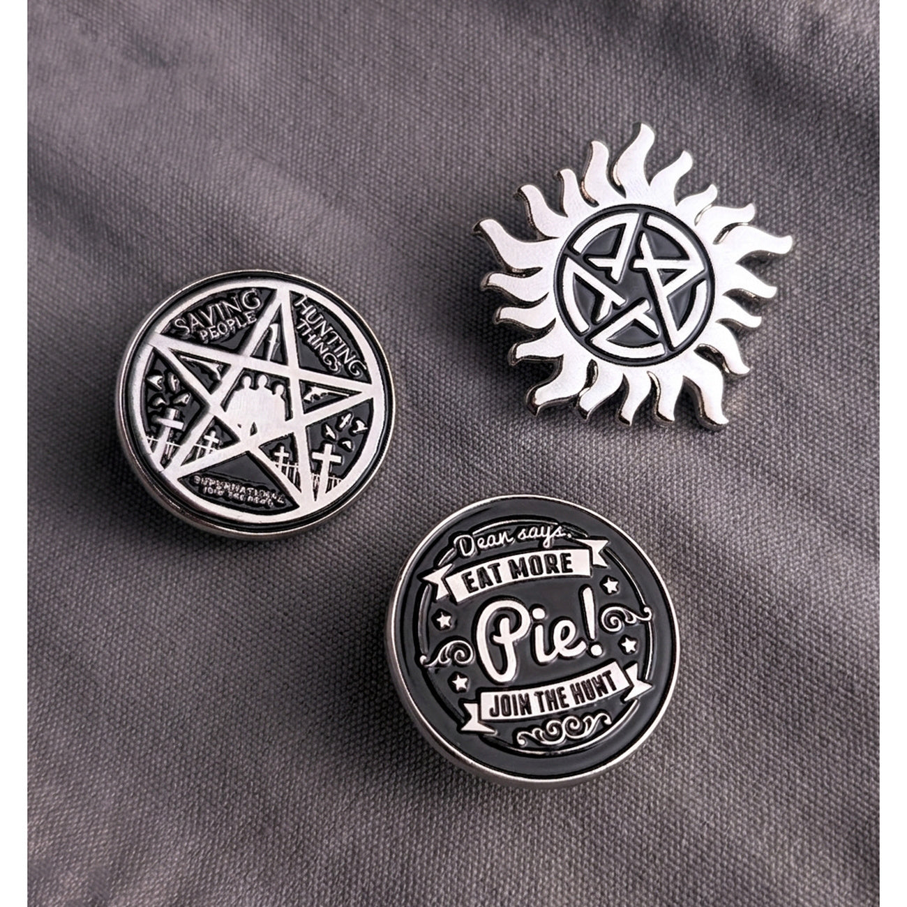 Produktbild Supernatural - Pins 3er Set