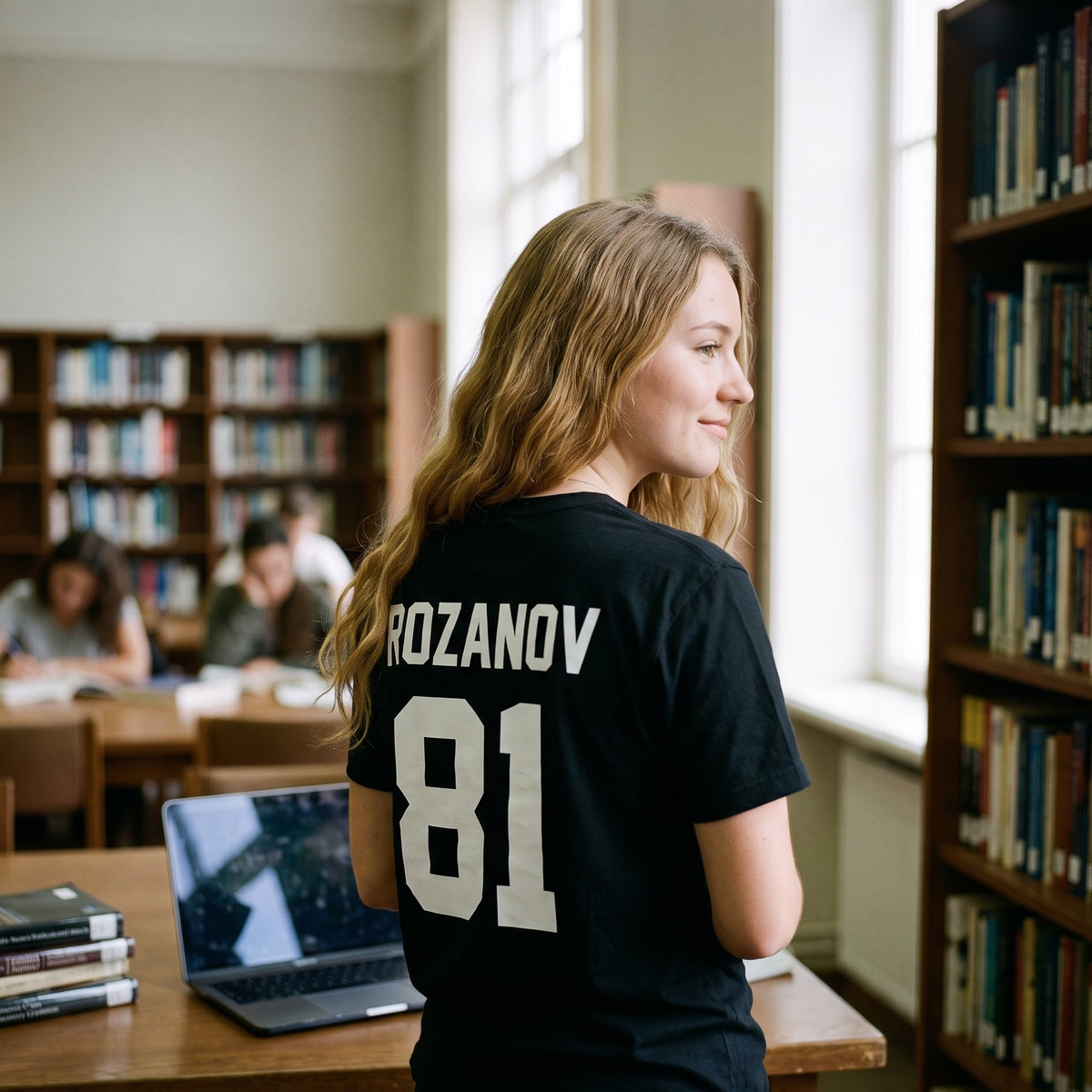 Produktbild Rozanov Trikot T-Shirt für Heated Rivalry Fans
