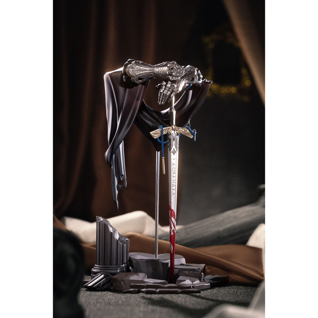 Produktbild Reverse: 1999 Limepie Series PVC Statue Knight 17 cm