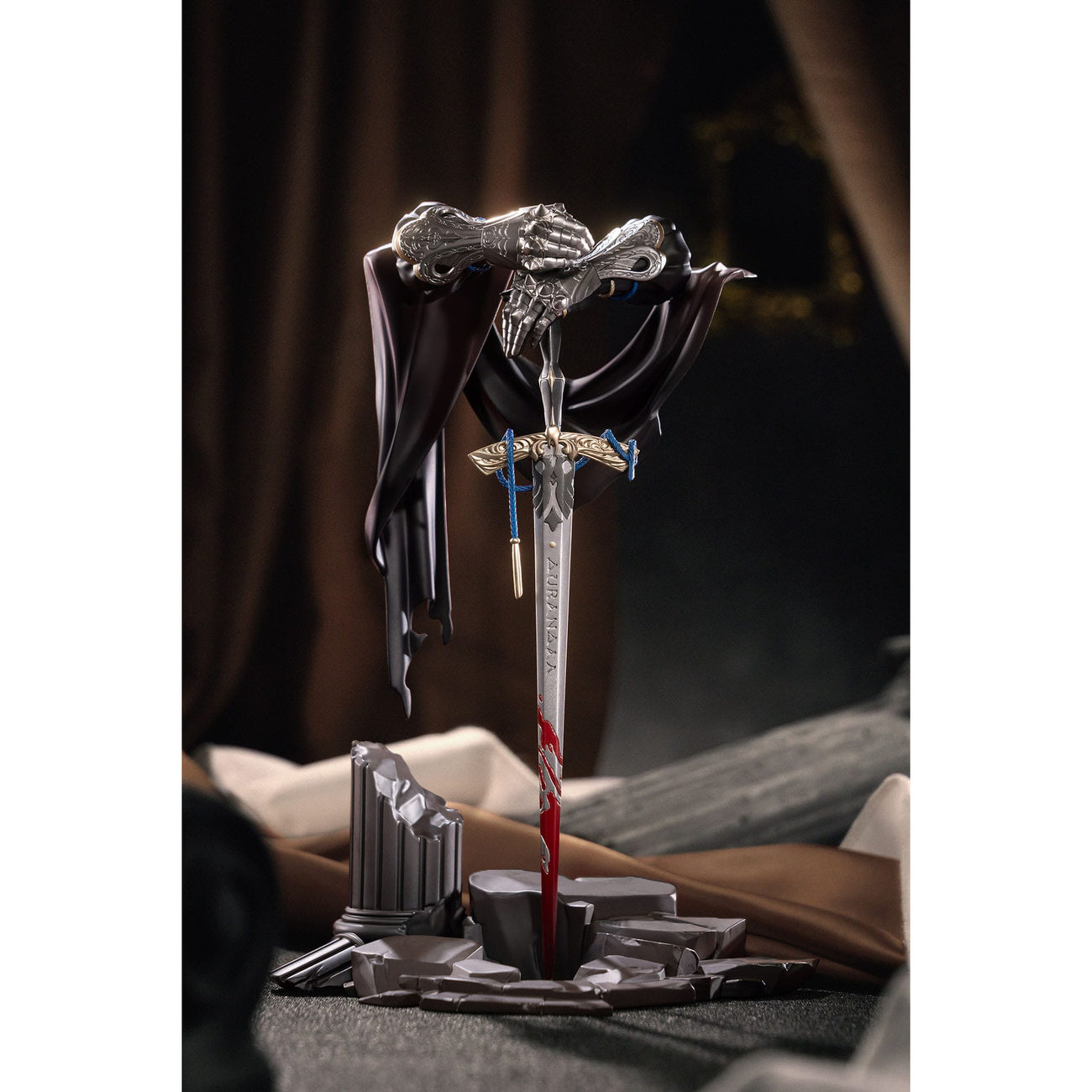 Produktbild Reverse: 1999 Limepie Series PVC Statue Knight 17 cm