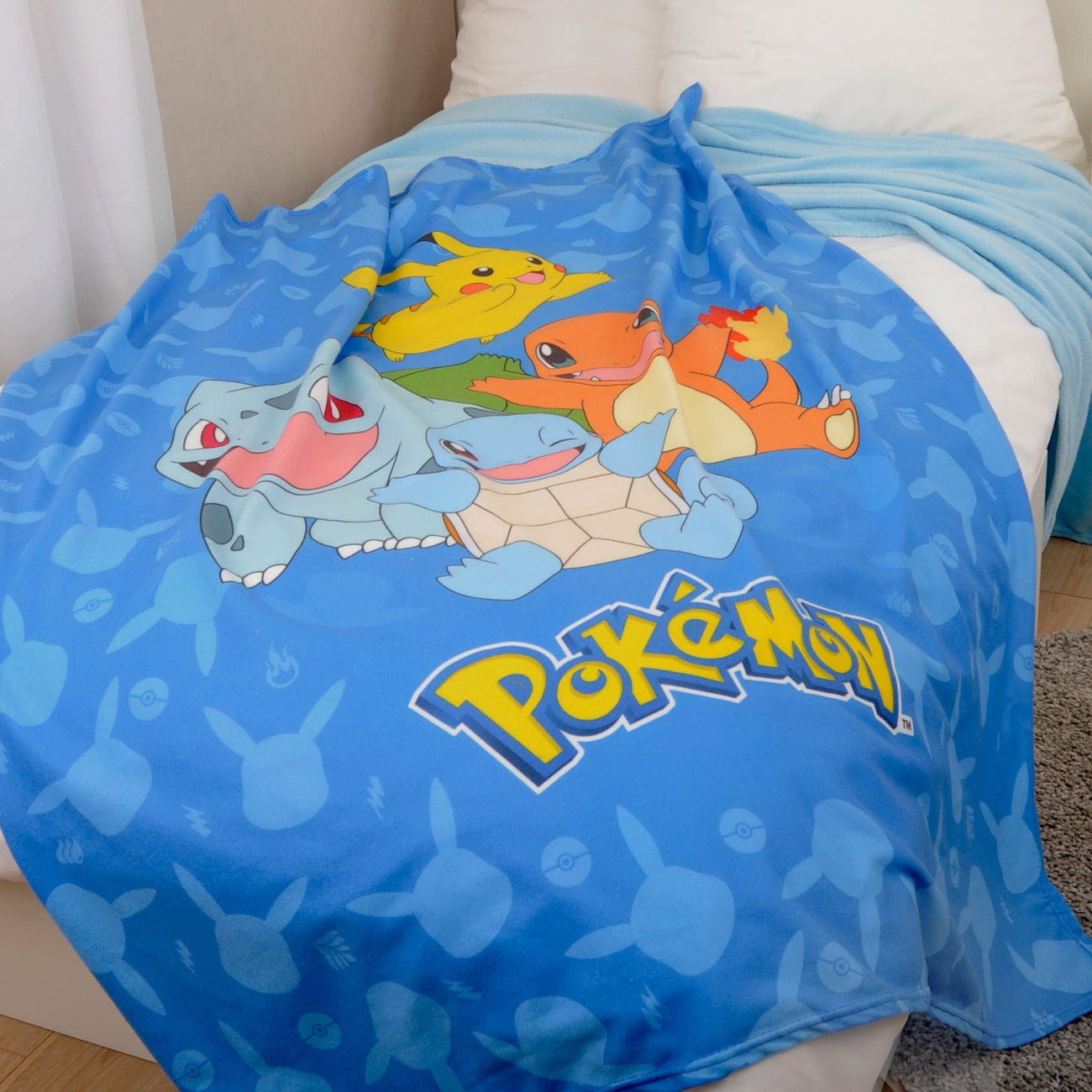 Produktbild Pokémon Flanell-Fleecedecke Starter Pokémon 130 x 160 cm