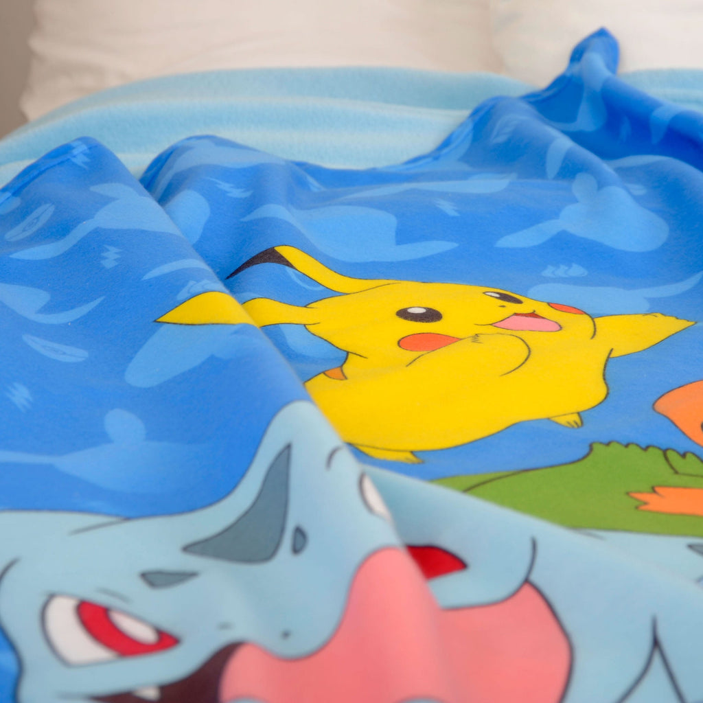 Produktbild Pokémon Flanell-Fleecedecke Starter Pokémon 130 x 160 cm
