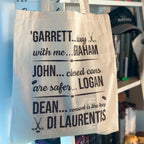 Produktbild Garrett, John und Dean Jutebeutel für Off Campus Fans