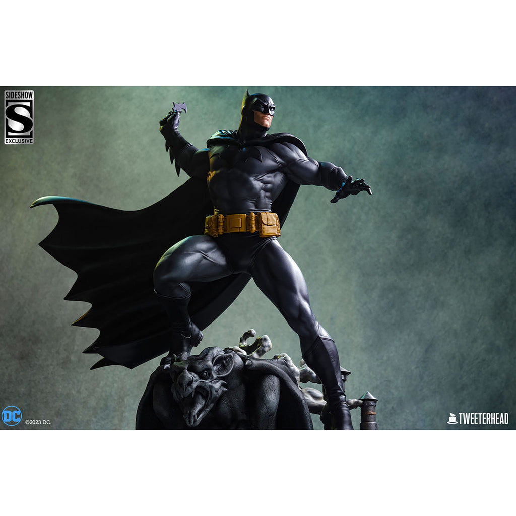 Produktbild DC Comics Maquette 1/4 Batman (Black and Gray Edition) 66 cm
