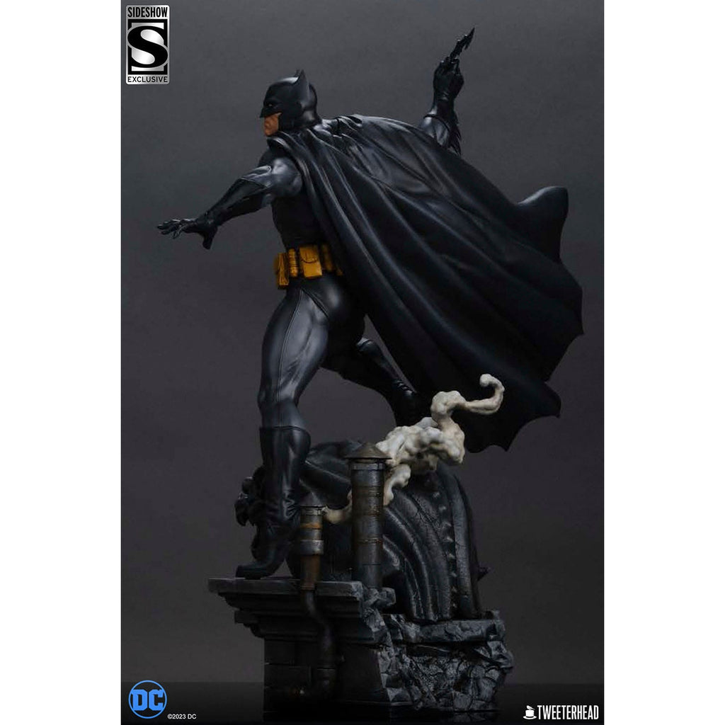 Produktbild DC Comics Maquette 1/4 Batman (Black and Gray Edition) 66 cm