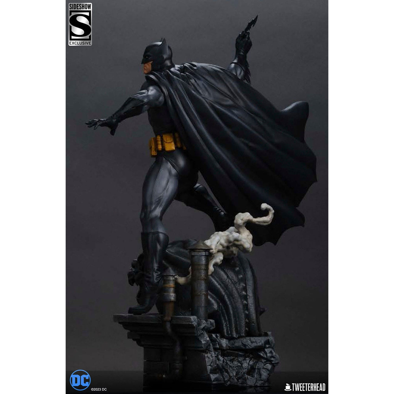 Produktbild DC Comics Maquette 1/4 Batman (Black and Gray Edition) 66 cm
