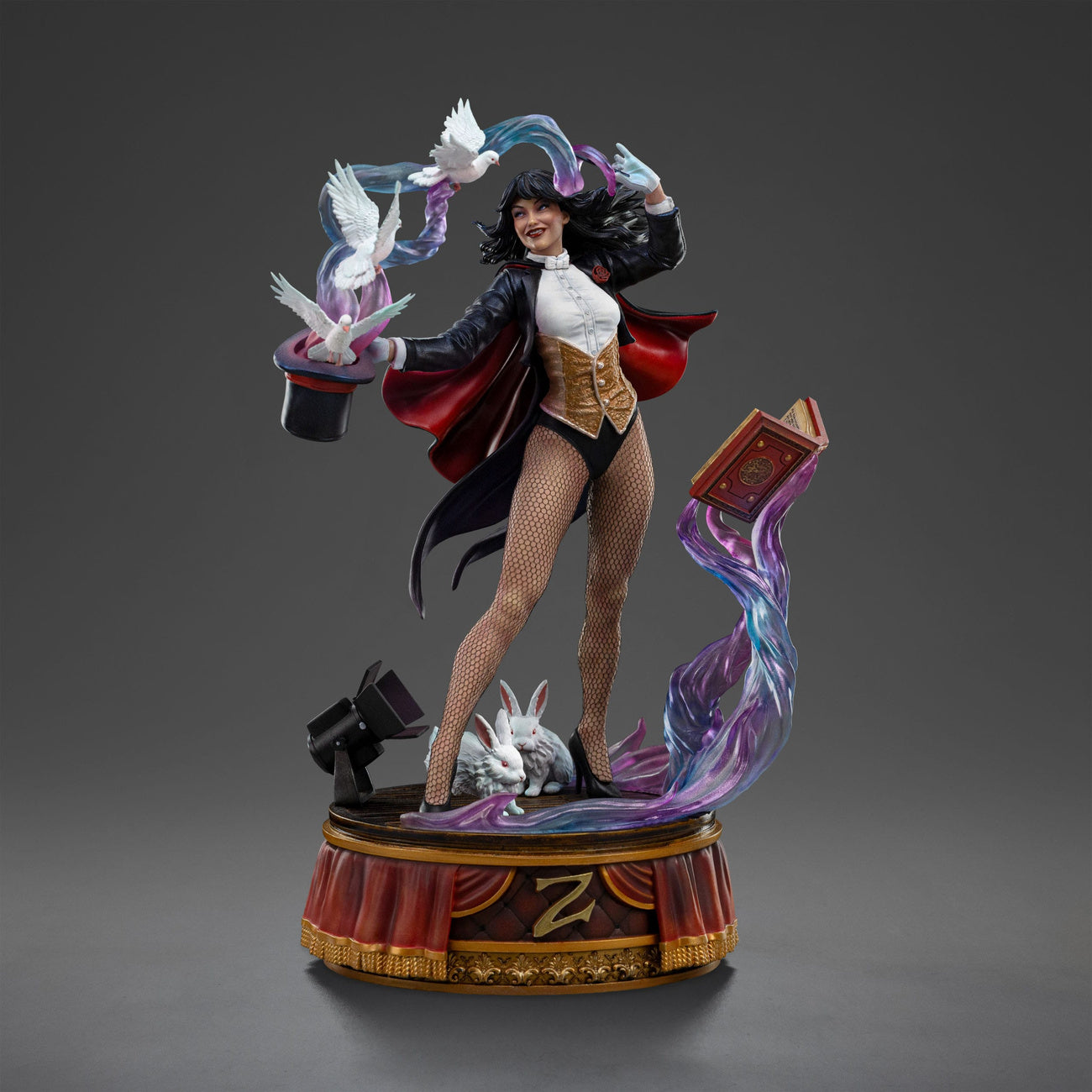 Produktbild DC Comics Art Scale Statue 1/10 Zatanna 27 cm