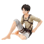 Produktbild Attack on Titan - Eren Yeager Figur Palm Size