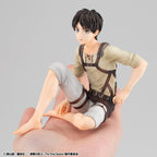 Produktbild Attack on Titan - Eren Yeager Figur Palm Size
